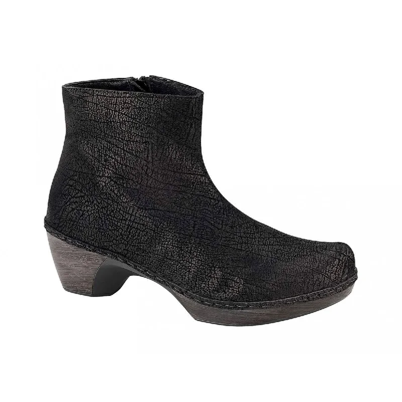 Almeria Ankle Bootie