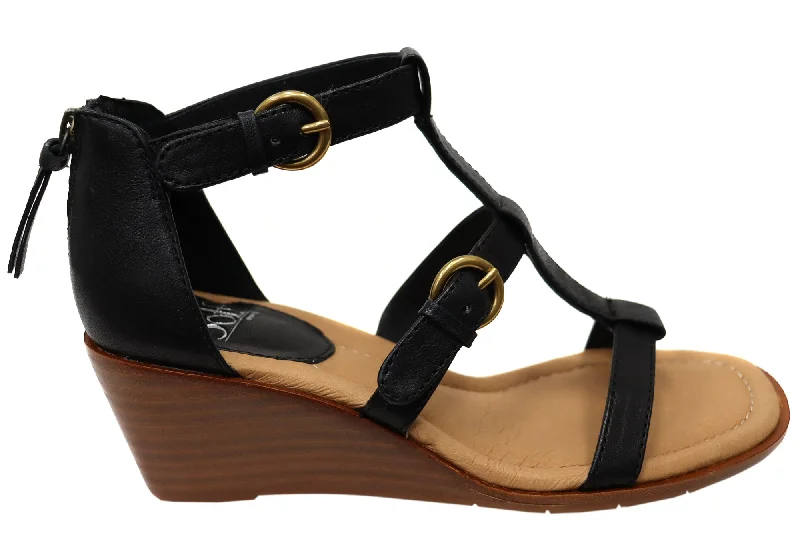 Sofft Gaige Womens Leather Wedge Sandals With Comfort Footbed