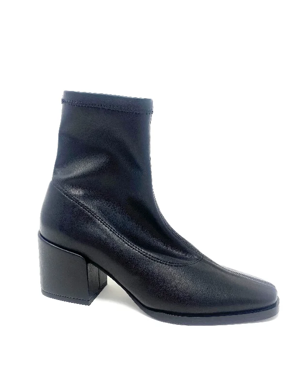 Talia Stretch Boot in Black from Novacas